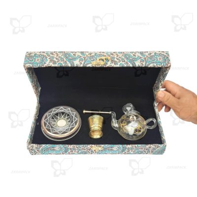 پک هدیه کادویی زعفران جعبه ترمه تک خاتم یک مثقال و قوری و هاون گلدانی 40